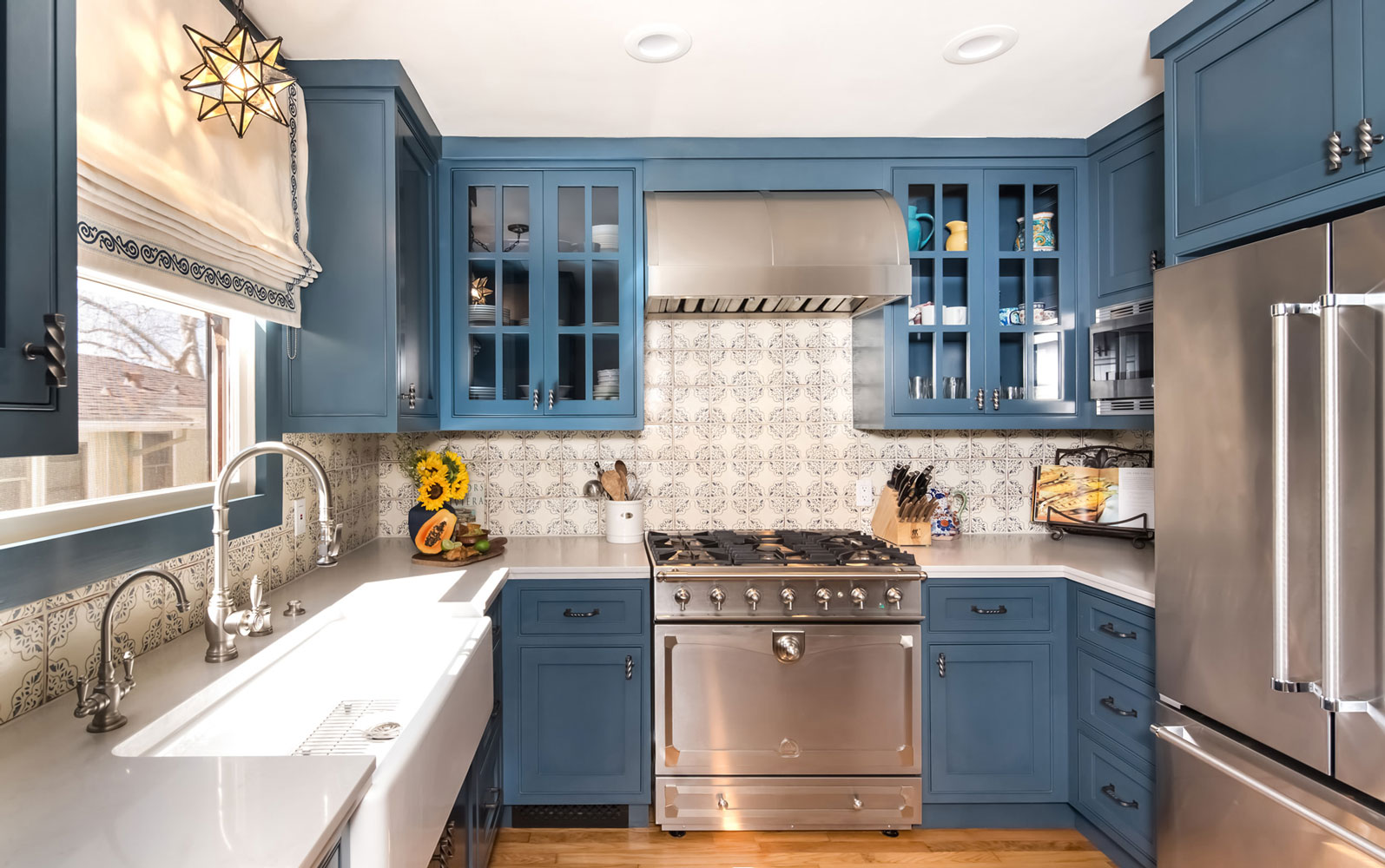 Copy of Charmean-Neithart-Interiors-Pasadena-Blue-1-35